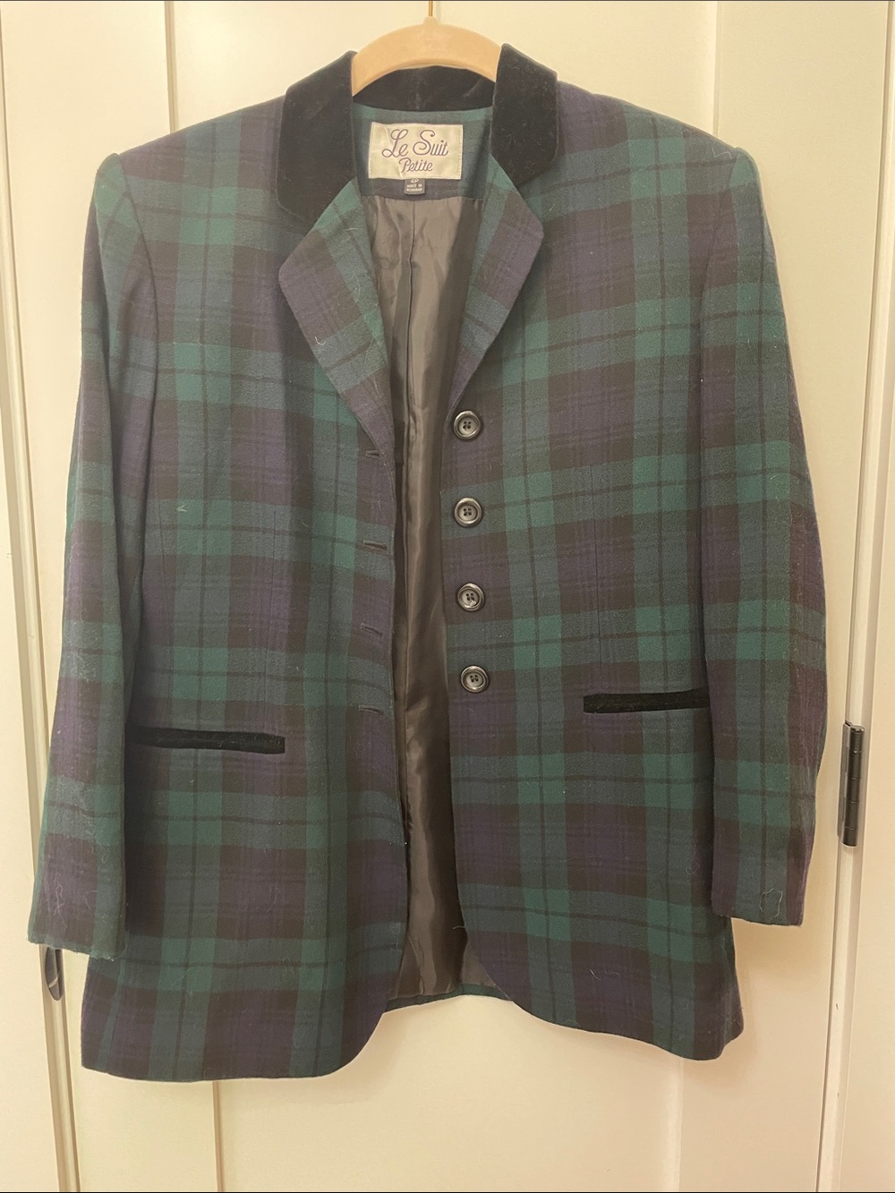 Le Suit Green & Navy Plaid Velvet-Trim Blazer